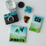 Illuminate and capture your after-dark adventures with this 35mm film camera by Lomography. Mini-sized camera fitted with a powerful flash, this camera produces dreamy, lo-fi images and shoots up to 36 shots per film in square mode and 72 shots in half-frame mode. Use the multiple and long-exposure functions for advanced experimentation.