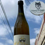 Glera/Pinot Bianco/Chardonnay/Tocai Veneto, Italy. Woman winemaker - Carolina Gatti. All natural. Orange wine. Pét-Nat (bubbles). Bubbly peaches. Licorice + apricots. Funky fizz to the dance floor pleazzzzzzzze. Cider vibes.