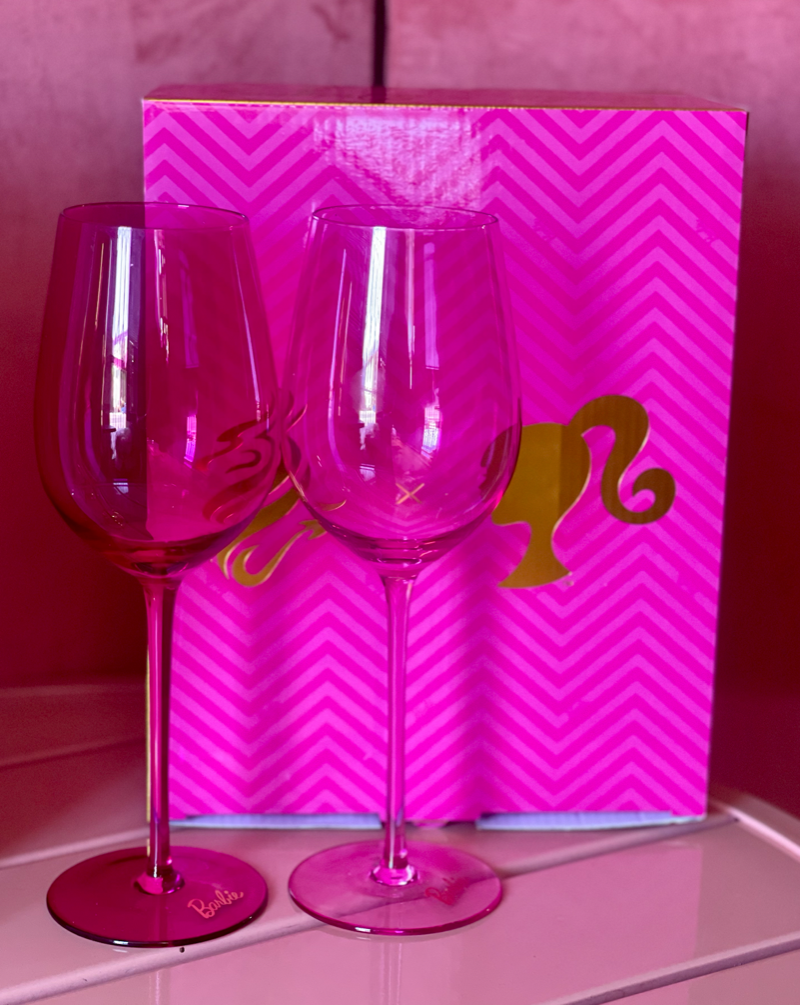 Dragon Glassware x Barbie Wine Glasses, Barbie Dreamhouse Collection, Gold with Pink Interior Crystal Glass, Unique Gift for Wine lovers, 17.5 oz