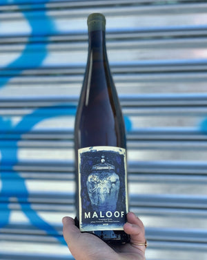 50% Ribolla Gialla. 28% Tocai Friulano. 22% Pinot Gris. Willamette, Oregon.  Woman winemaker - Bee Maloof. All natural. Orange wine. Half the grapes aged 9 months on skins, half 30 days on skins in clay amphora. Big, rich and complex. Chewy.