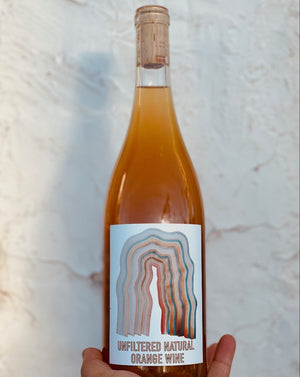 100% Grenache Blanc. Los Olivos, California.  Woman winemaker - Dakota Jinx. All natural. Like laying in a melon and lychee field staring at pink puffy salted clouds. Dry and fresh and oh so pretty!